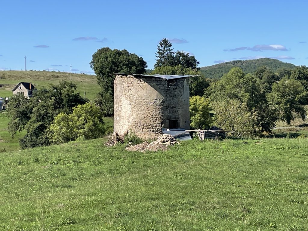 Pigeonnier de Champagnac © Association de sauvegarde du pigeonnier de Lavendès